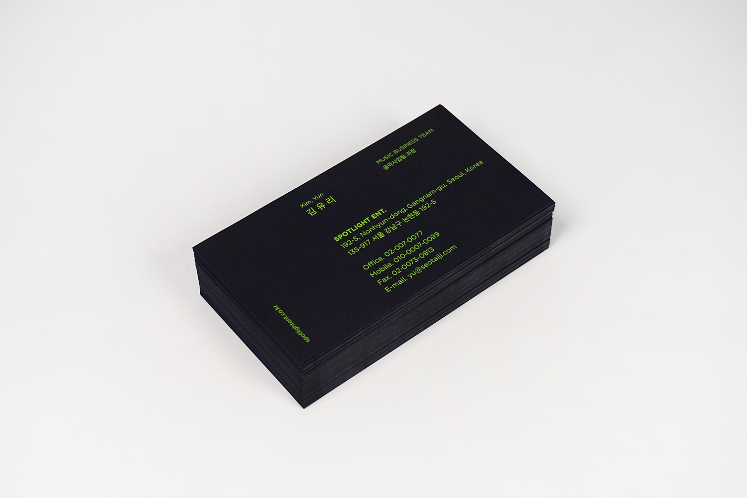 graphic designer hongbaksa 그래픽 디자이너 홍박사