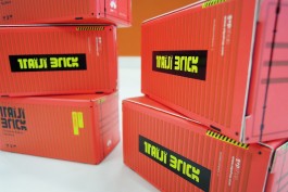 graphic designer hongbaksa 그래픽 디자이너 홍박사