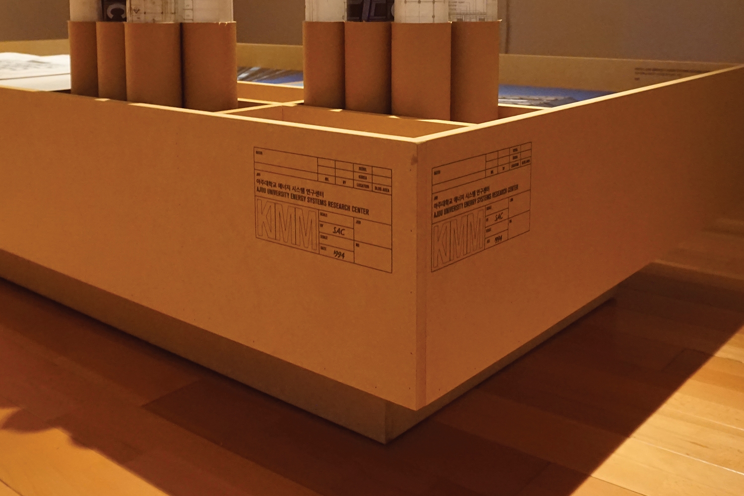 graphic designer hongbaksa 그래픽 디자이너 홍박사