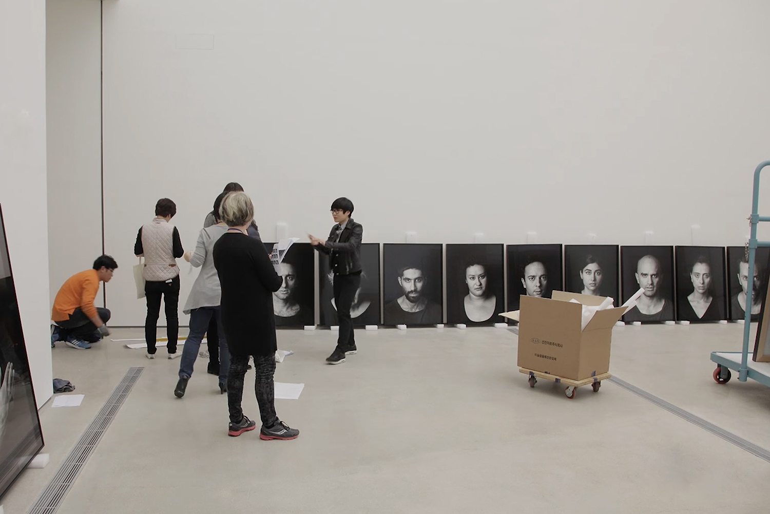 graphic designer hongbaksa 그래픽 디자이너 홍박사