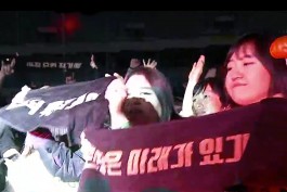 graphic designer hongbaksa 그래픽 디자이너 홍박사