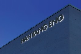 graphic designer hongbaksa 그래픽 디자이너 홍박사