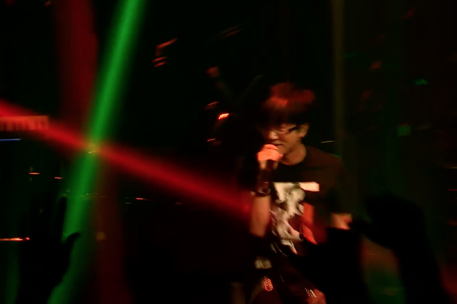 graphic designer hongbaksa 그래픽 디자이너 홍박사