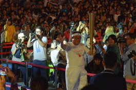 graphic designer hongbaksa 그래픽 디자이너 홍박사