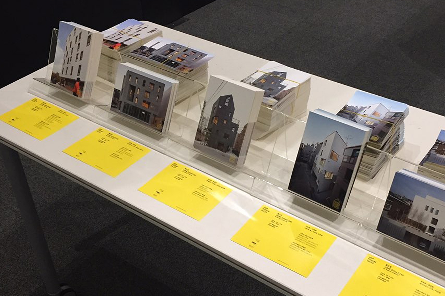 graphic designer hongbaksa 그래픽 디자이너 홍박사