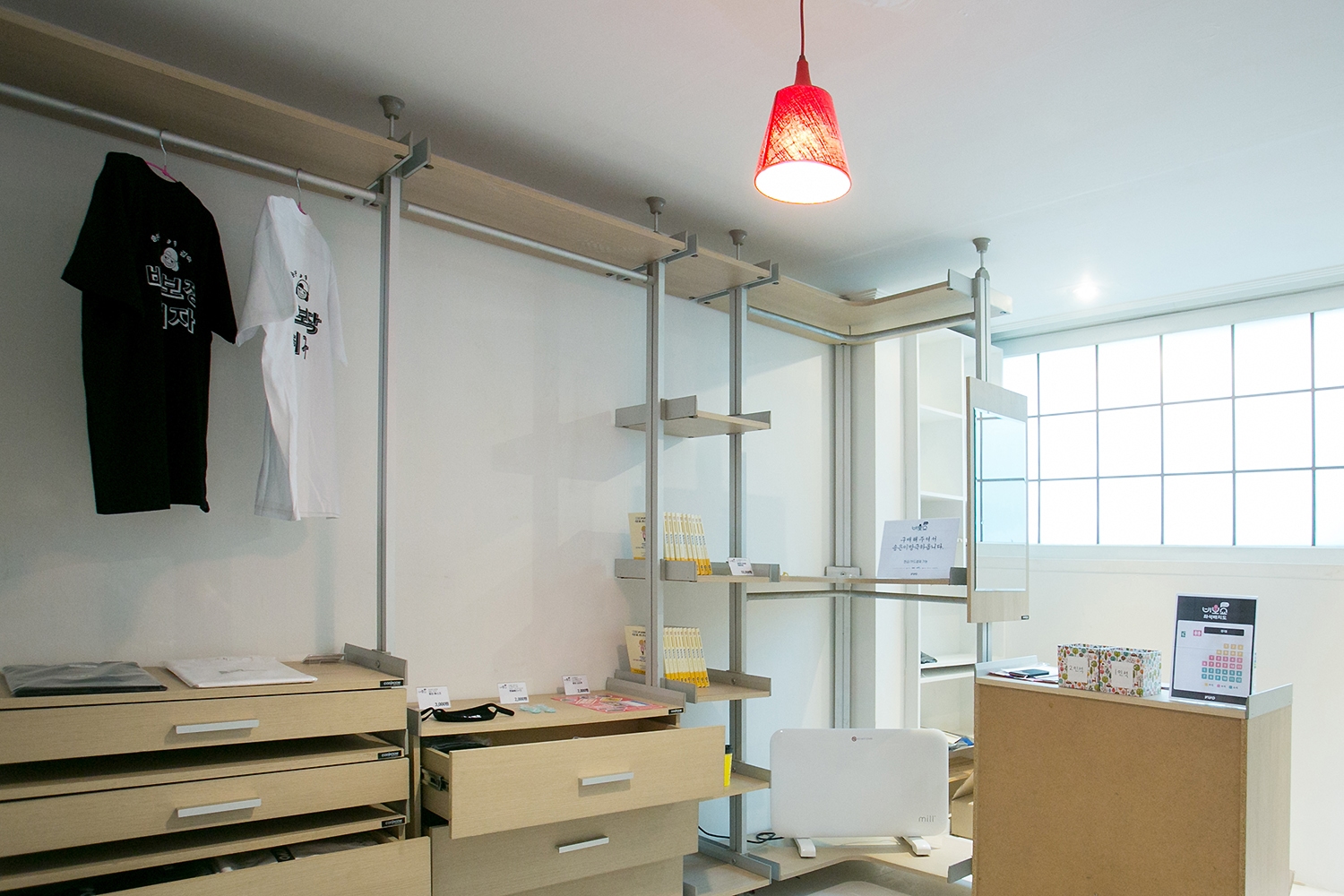 graphic designer hongbaksa 그래픽 디자이너 홍박사