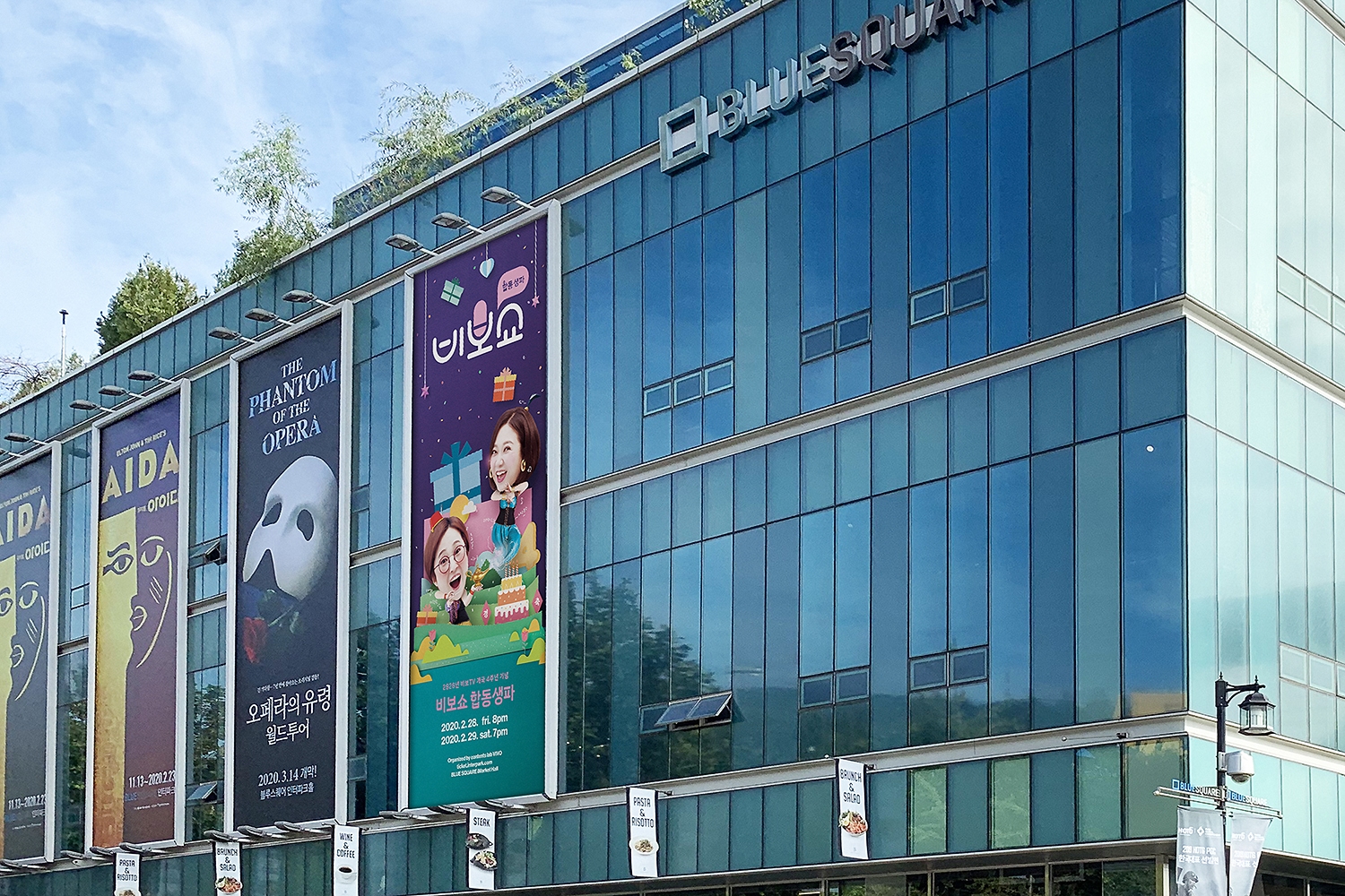 graphic designer hongbaksa 그래픽 디자이너 홍박사