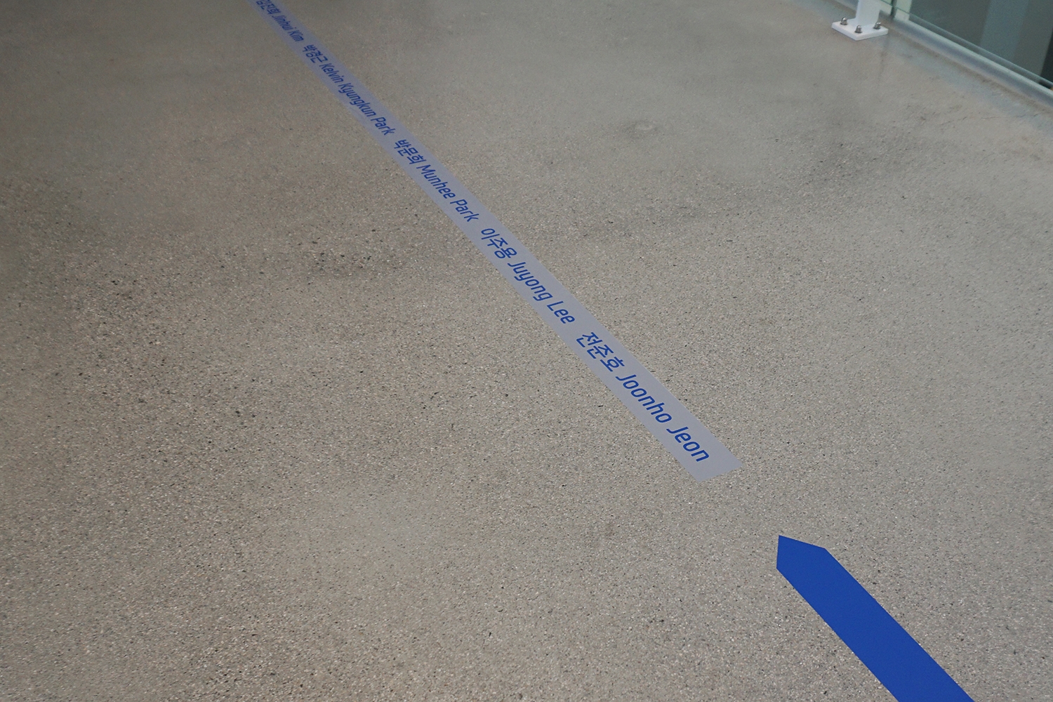 graphic designer hongbaksa 그래픽 디자이너 홍박사