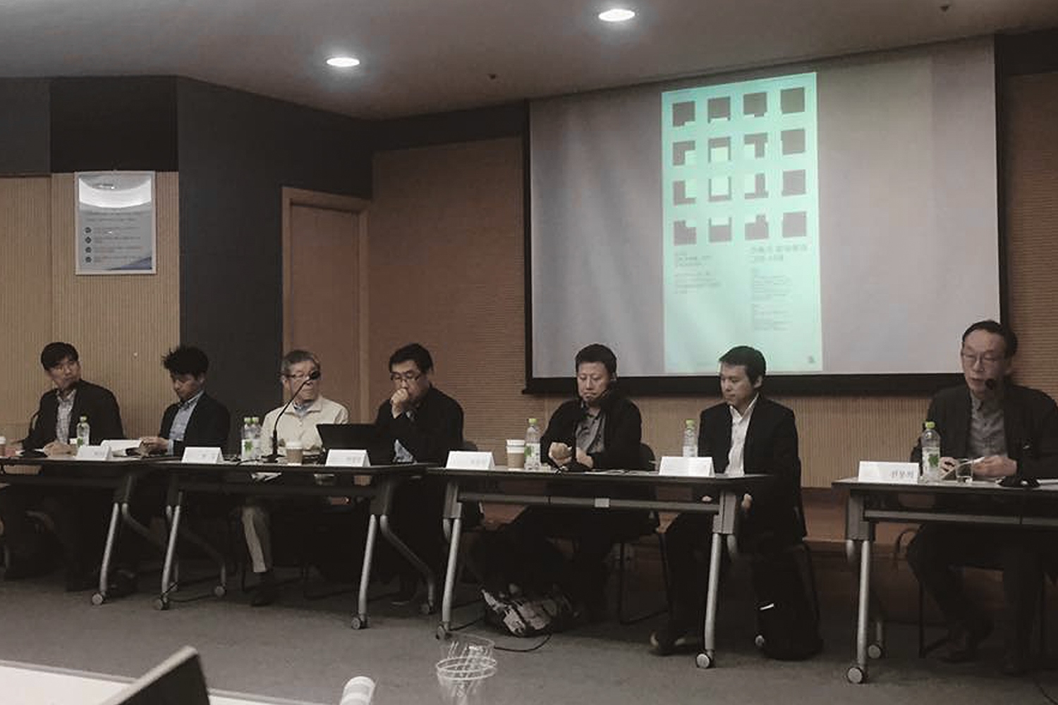 graphic designer hongbaksa 그래픽 디자이너 홍박사