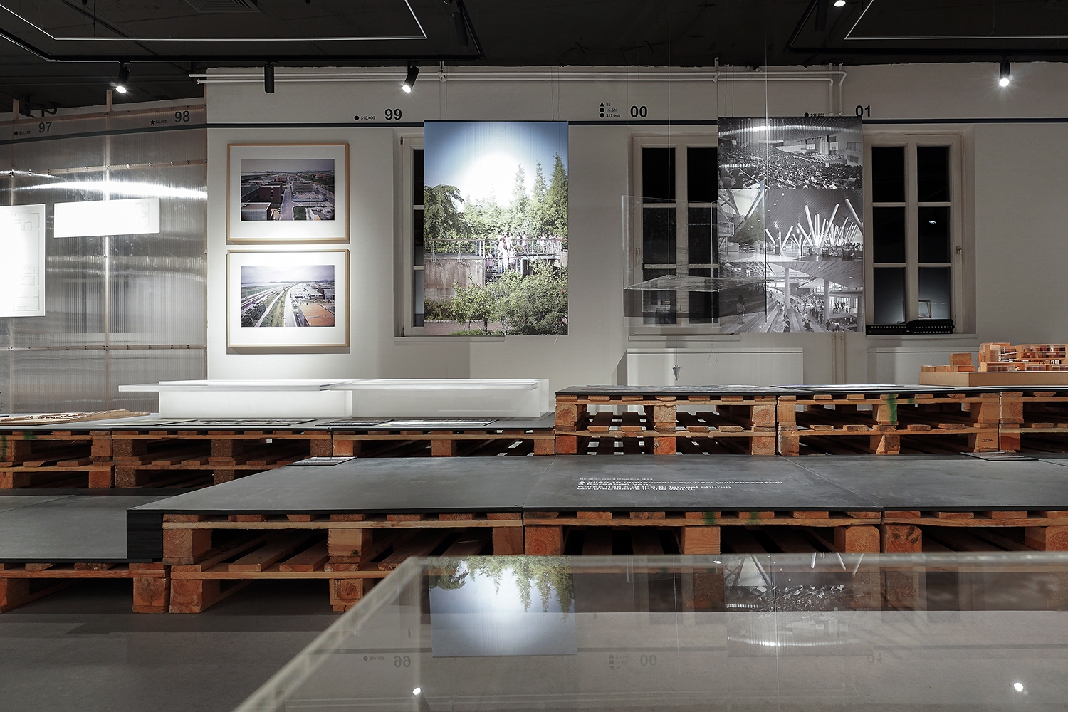 graphic designer hongbaksa 그래픽 디자이너 홍박사