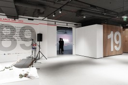 graphic designer hongbaksa 그래픽 디자이너 홍박사