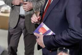 graphic designer hongbaksa 그래픽 디자이너 홍박사