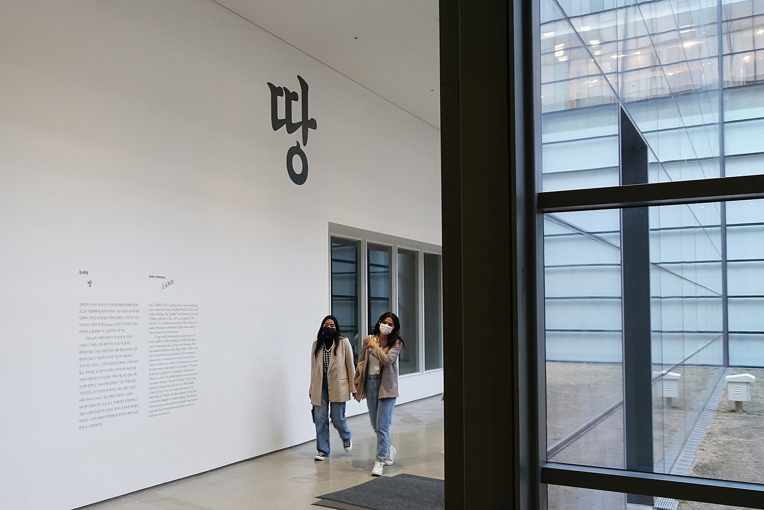 graphic designer hongbaksa 그래픽 디자이너 홍박사