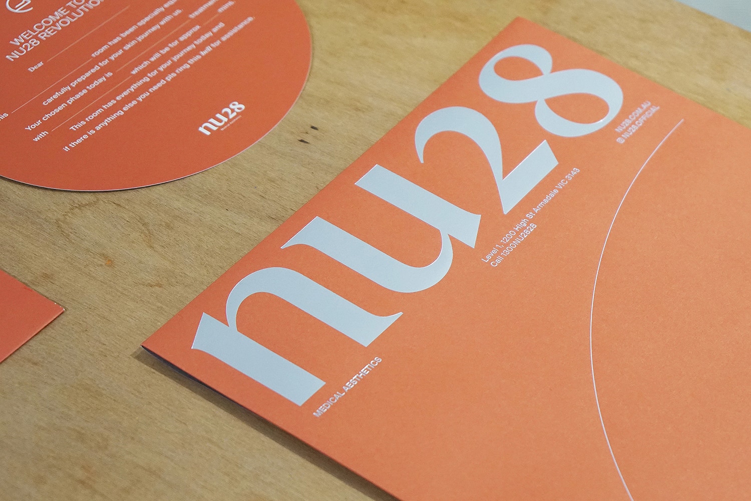 graphic designer hongbaksa 그래픽 디자이너 홍박사