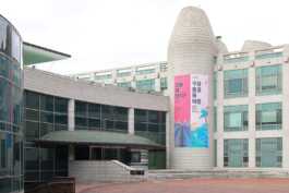 graphic designer hongbaksa 그래픽 디자이너 홍박사